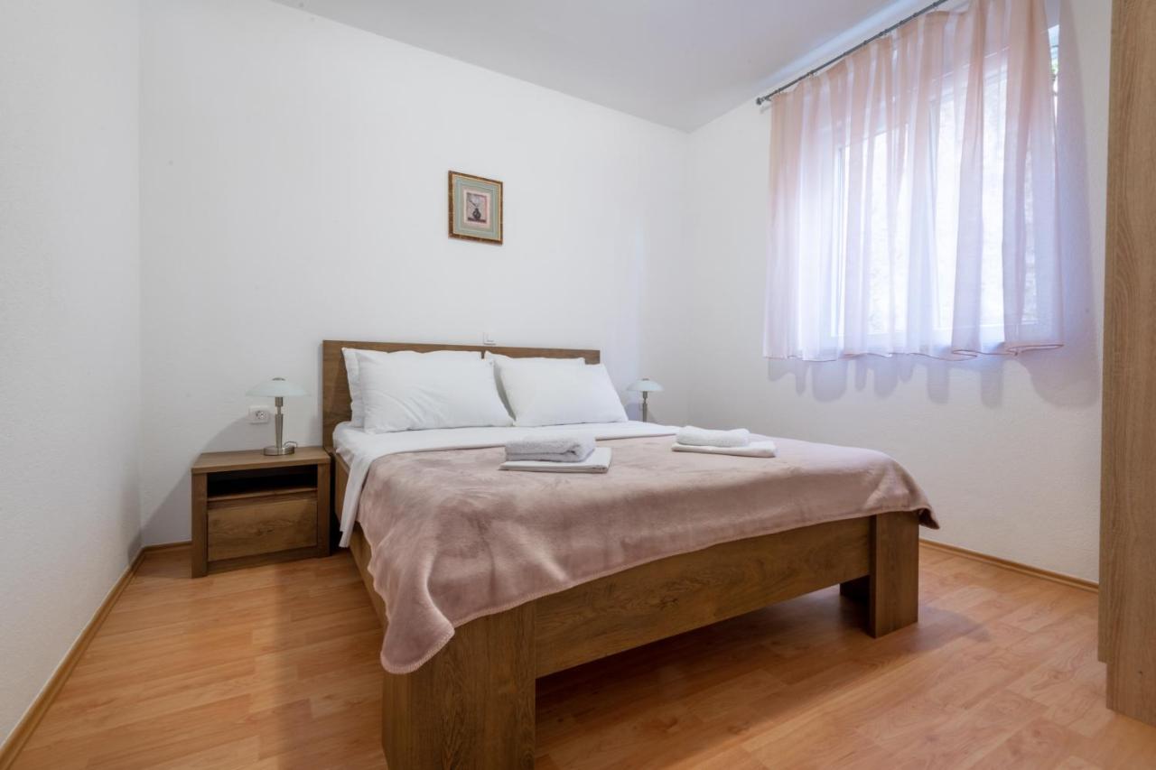 Apartments Glorija ネウム エクステリア 写真