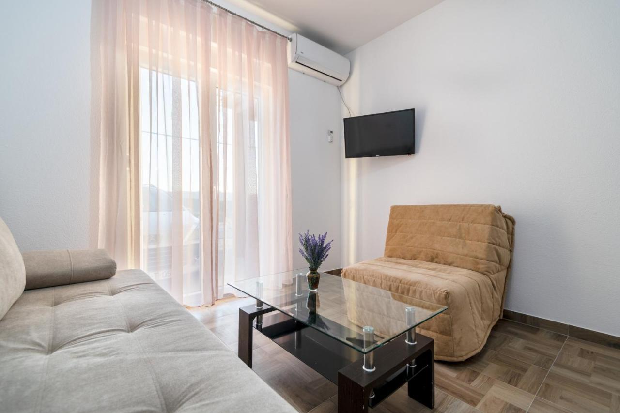 Apartments Glorija ネウム エクステリア 写真