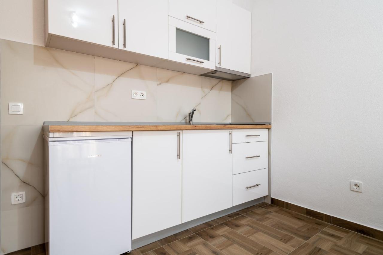 Apartments Glorija ネウム エクステリア 写真