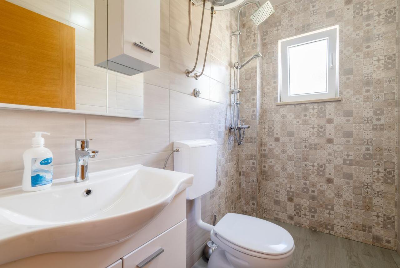 Apartments Glorija ネウム エクステリア 写真