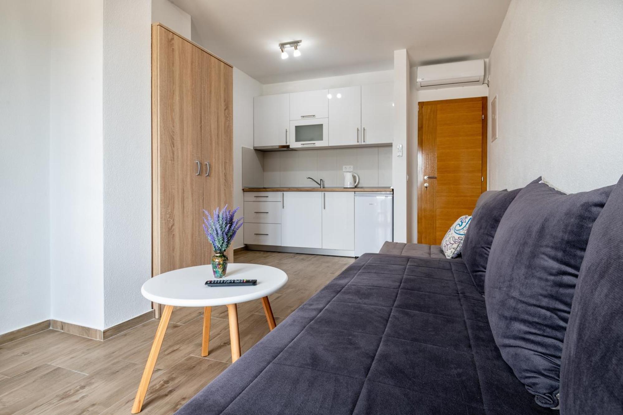 Apartments Glorija ネウム 部屋 写真